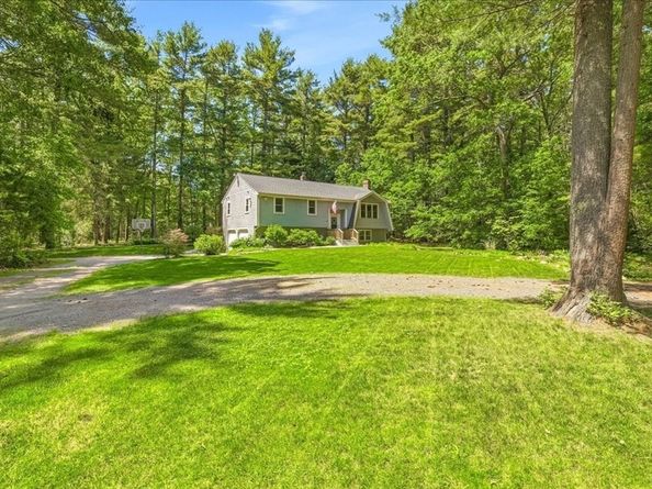 15 Shady Acre Ln, Pembroke MA 02359
