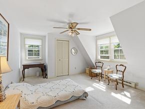 16 Middlesex St 8, Chelmsford MA 01863