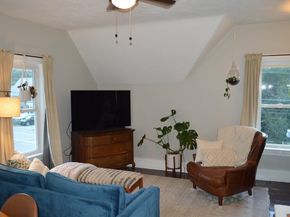 556 Church St, Northbridge MA 01588