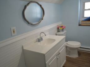 556 Church St, Northbridge MA 01588
