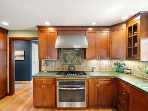 12 Mountain, Waltham MA 02451