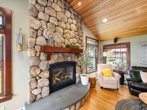 12 Mountain, Waltham MA 02451