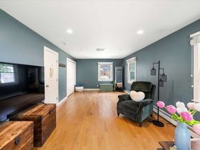 12 Mountain, Waltham MA 02451