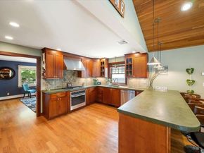 12 Mountain, Waltham MA 02451