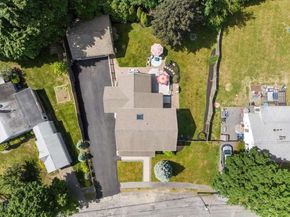 12 Mountain, Waltham MA 02451
