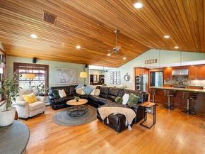 12 Mountain, Waltham MA 02451