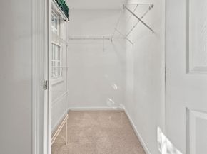 7 Woodcliffe Ave, Worcester MA 01604