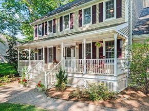 7 Woodcliffe Ave, Worcester MA 01604