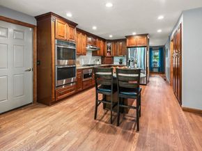 7 Woodcliffe Ave, Worcester MA 01604