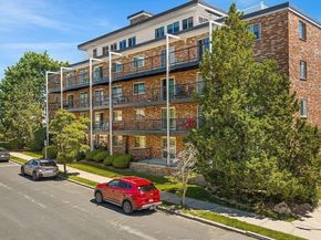 44 Lexington Ave 38, Gloucester MA 01930