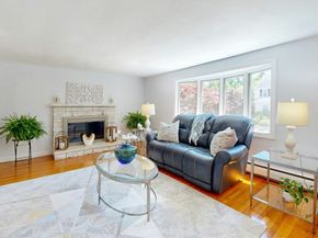 29 Buckingham Rd, Milton MA 02186
