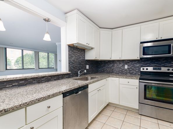 77 Adams St 210, Quincy MA 02169