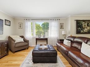 22 Lindale Ave, Weymouth MA 02191