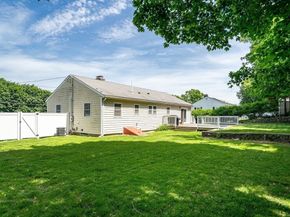 7 Liana, Woburn MA 01801