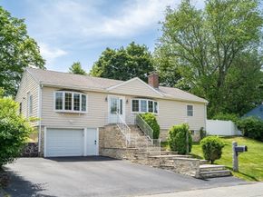7 Liana, Woburn MA 01801