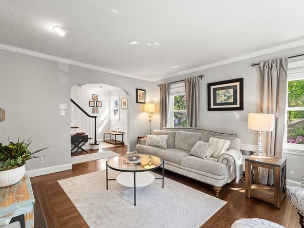 17 Landon Road, Milton MA 02186