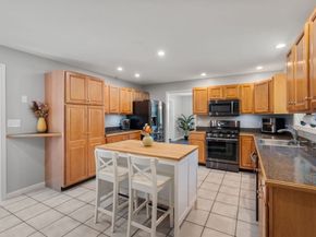 29 Station St, Stoughton MA 02072