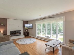 18 Annasnappitt Dr, Plympton MA 02367