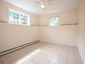 83 Ernest Ave, Worcester MA 01604