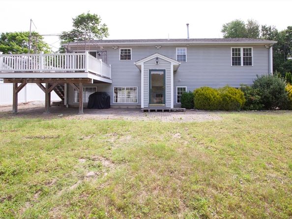 83 Ernest Ave, Worcester MA 01604