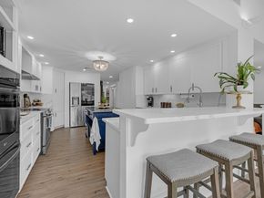 17 Clara Rd, Framingham MA 01701