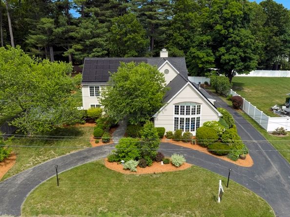 17 Clara Rd, Framingham MA 01701