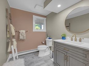 17 Clara Rd, Framingham MA 01701