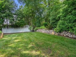120 Cynthia Rd, Newton MA 02459