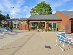 9 Silver Hill Lane 19, Natick MA 01760