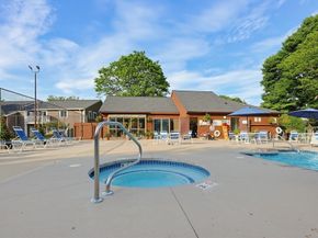 9 Silver Hill Lane 19, Natick MA 01760