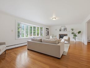 26 Spring Valley, Belmont MA 02478