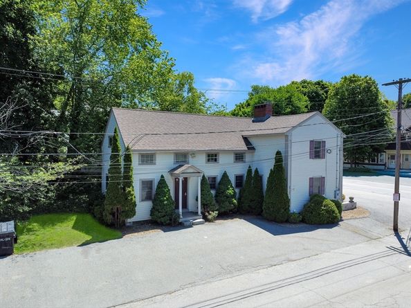 75 Essex St, Andover MA 01810