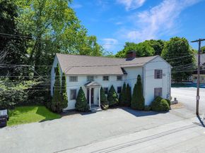 75 Essex St, Andover MA 01810