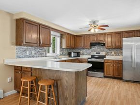158 Copperfield Road, Worcester MA 01602