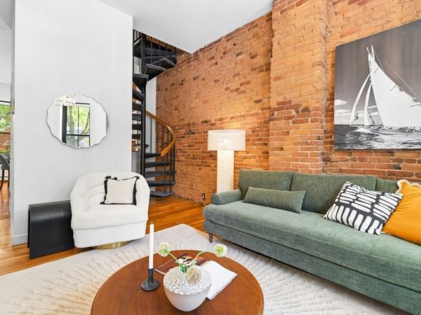 370 Columbus 2, Boston MA 02116