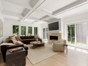 22 Constitution Rd, Lexington MA 02421