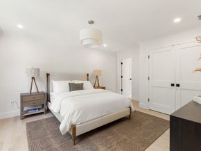22 Constitution Rd, Lexington MA 02421