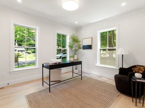 22 Constitution Rd, Lexington MA 02421