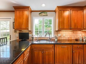 36 Westwood Rd, Shrewsbury MA 01545
