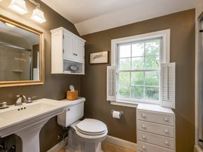36 Westwood Rd, Shrewsbury MA 01545