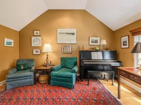 36 Westwood Rd, Shrewsbury MA 01545
