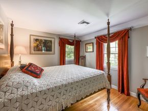 36 Westwood Rd, Shrewsbury MA 01545