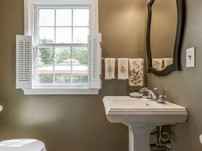 36 Westwood Rd, Shrewsbury MA 01545