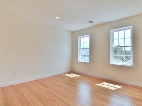 21C Crownshield 21C, Uxbridge MA 01569