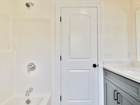 21C Crownshield 21C, Uxbridge MA 01569