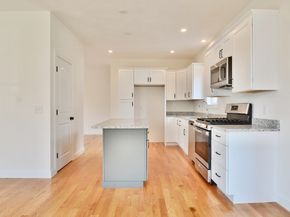 21C Crownshield 21C, Uxbridge MA 01569