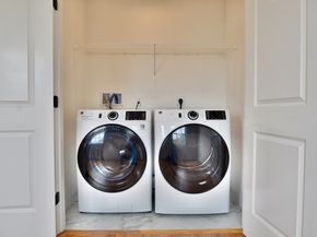 21C Crownshield 21C, Uxbridge MA 01569