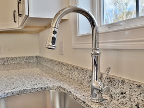 21C Crownshield 21C, Uxbridge MA 01569