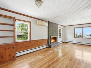 18 Livesey Rd, Quincy MA 02171