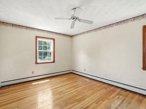 18 Livesey Rd, Quincy MA 02171